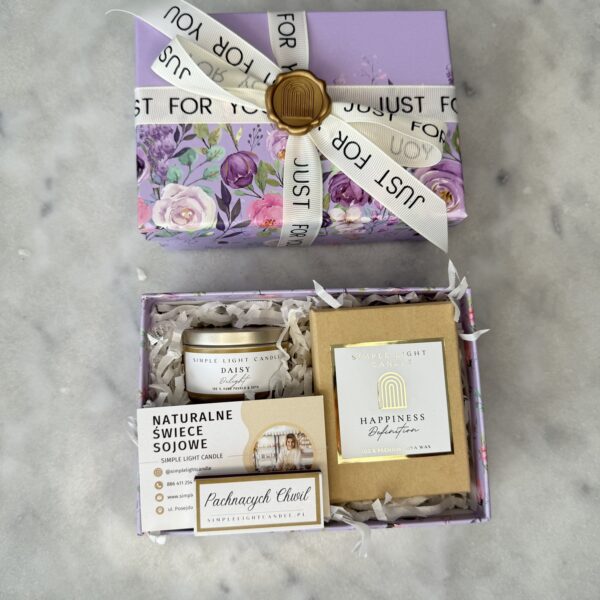 Zestaw Prezentowy - „Mały gest” (XS) świeca puszka + auto